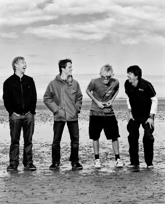 Foo Fighters, Dublin, 2002 - Morrison Hotel Gallery